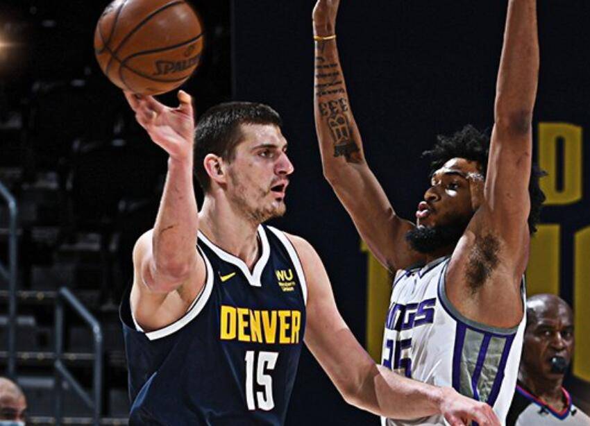 在所有交易 在所有交易