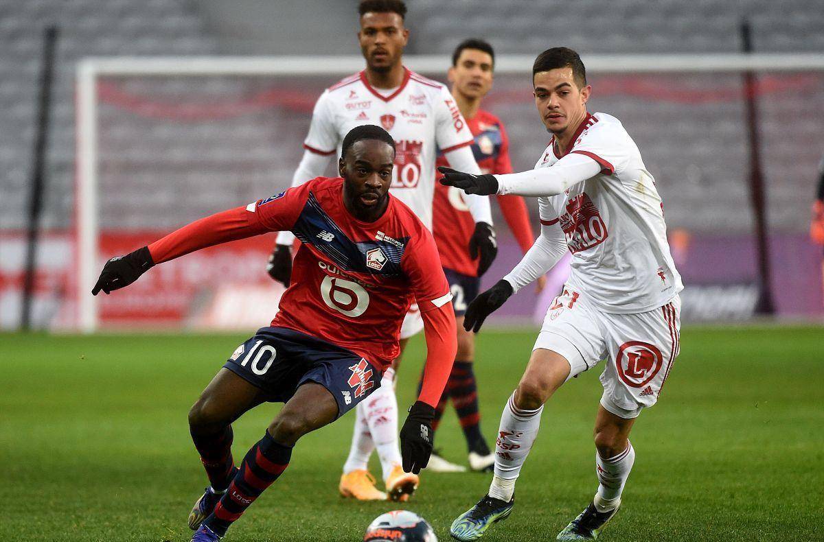 自律的见证 自律的见证