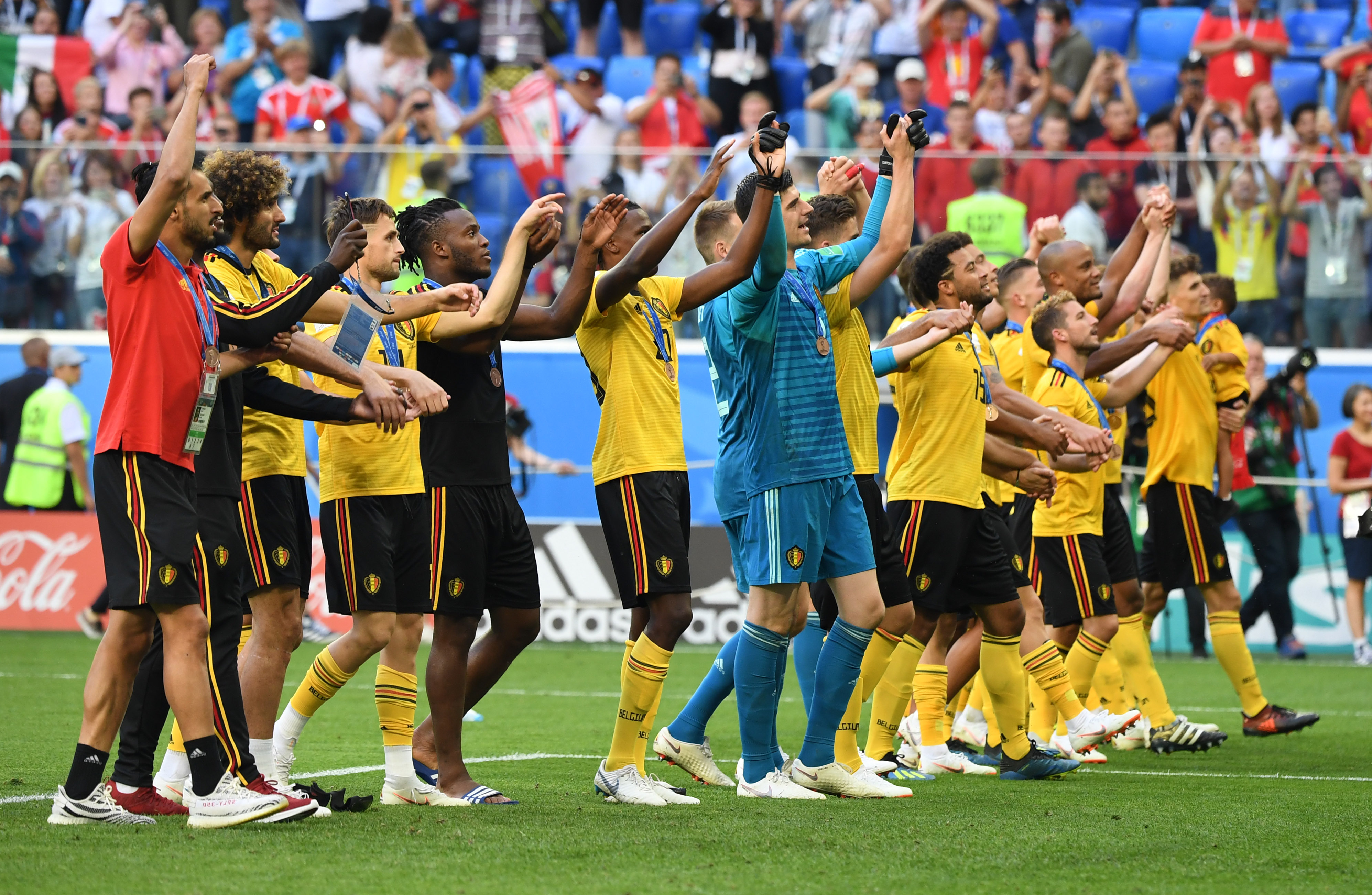 经过多场比 经过多场比