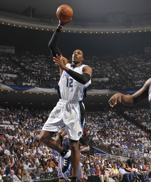 中国队凭借 中国队凭借